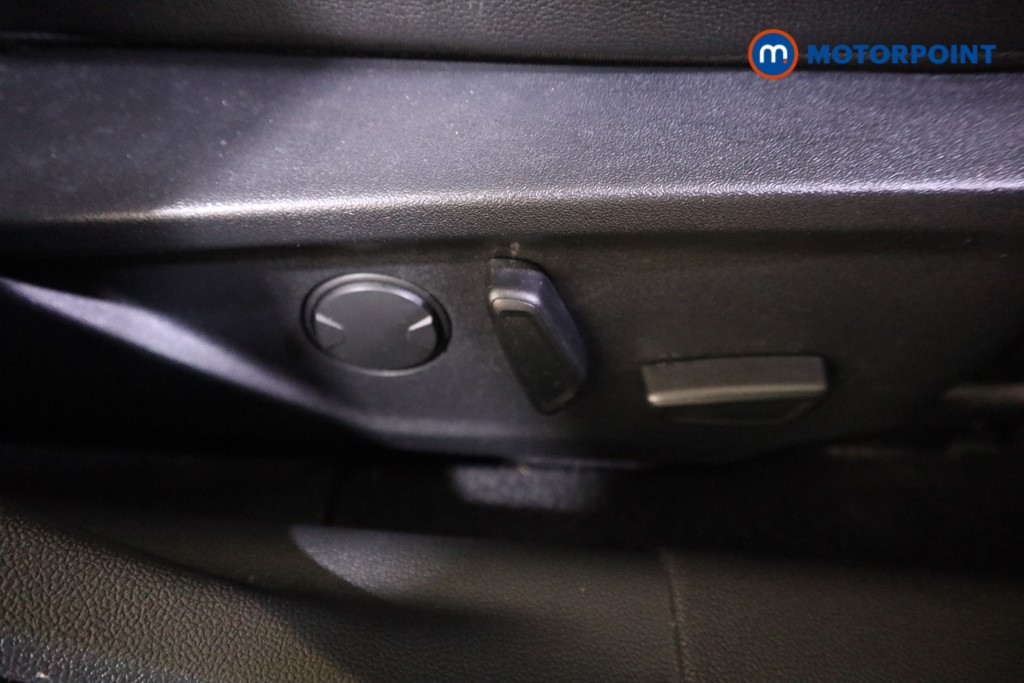 Used Ford Focus 2020 for sale - 76706936: Photo 21