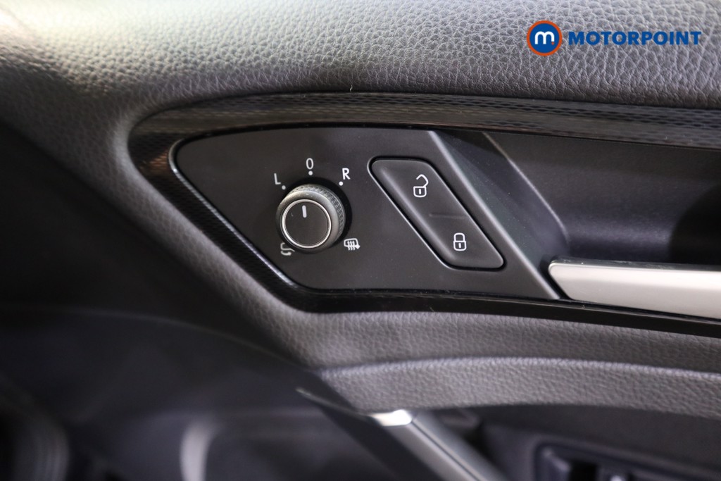 Used Volkswagen Golf 2017 for sale - 77775628: Photo 20