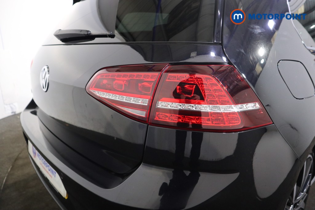 Used Volkswagen Golf 2017 for sale - 77775628: Photo 34
