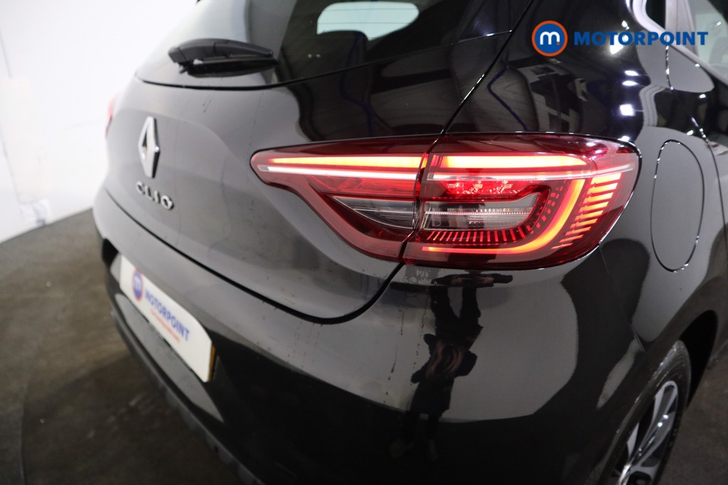 Used Renault Clio 2023 for sale - 77138589: Photo 30