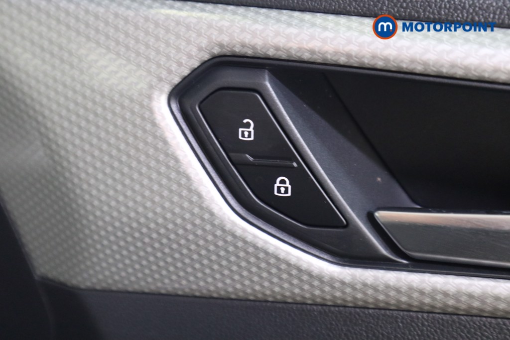 Used Volkswagen T-Cross 2023 for sale - 77064076: Photo 19