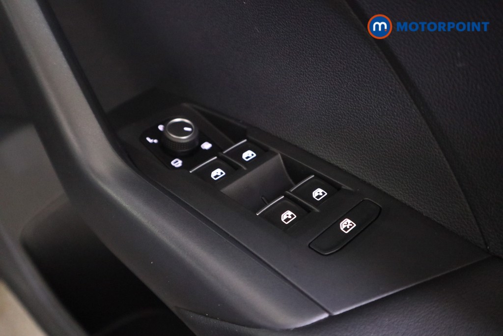 Used Volkswagen T-Cross 2023 for sale - 77064076: Photo 20