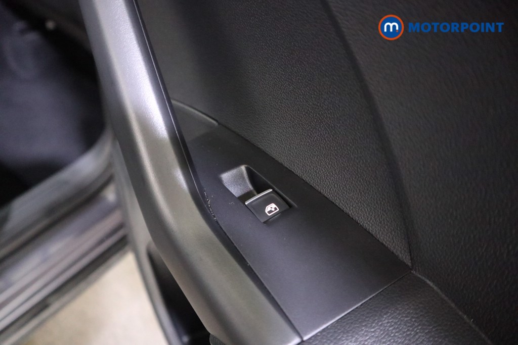 Used Volkswagen T-Cross 2023 for sale - 77064076: Photo 26