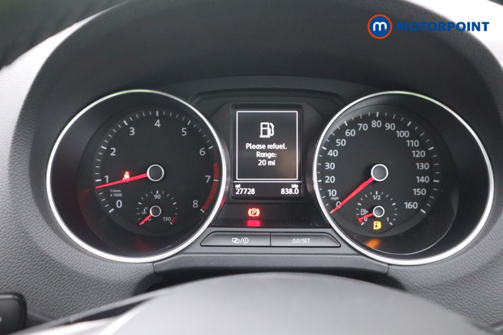 Used Volkswagen Polo 2015 for sale - 76416087: Photo 9