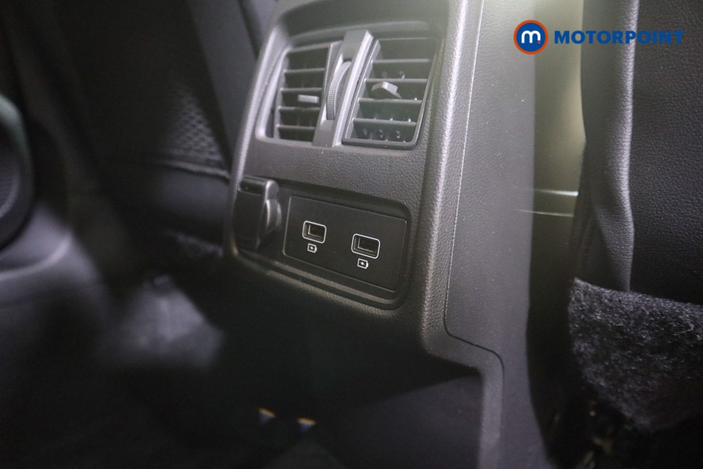 Used Renault Captur 2022 for sale - 76653560: Photo 26