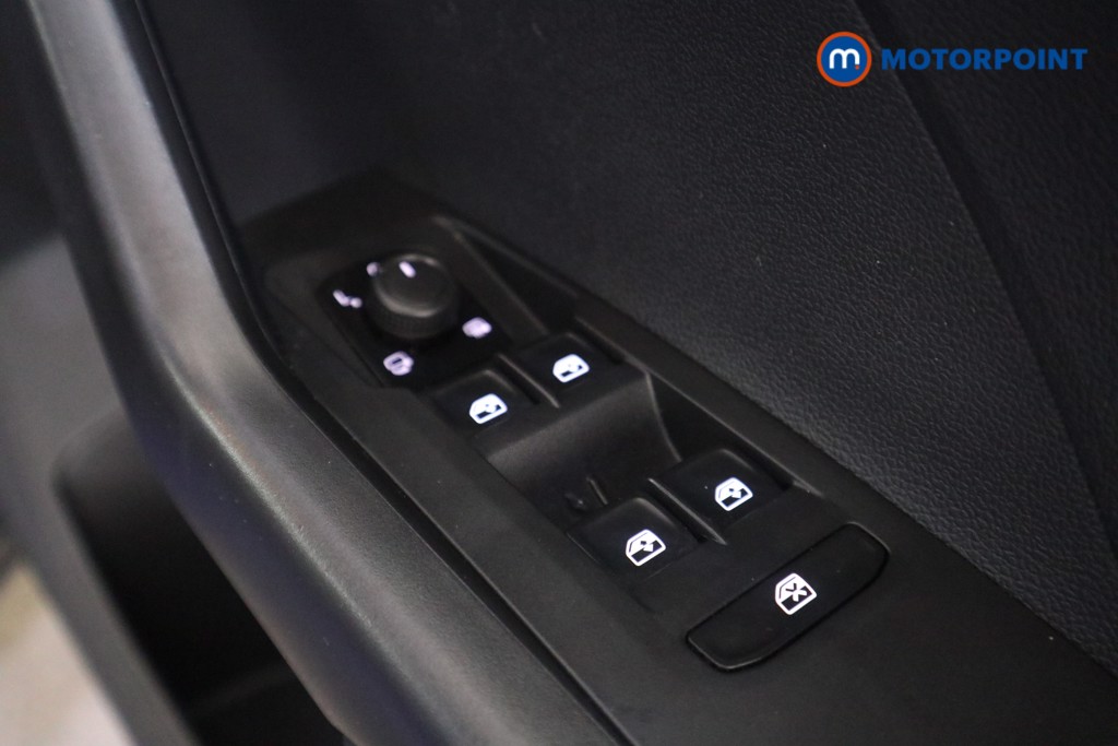 Used Volkswagen T-Cross 2022 for sale - 77033870: Photo 19