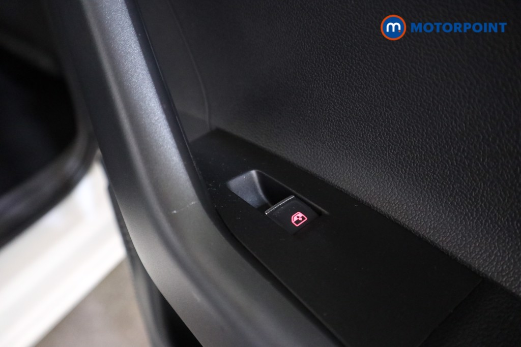 Used Volkswagen Polo for sale - 77045973: Photo 23