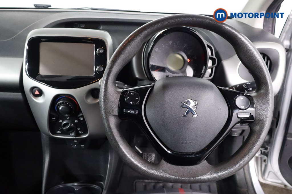 Used Peugeot 108 2015 for sale - 76564606: Photo 11