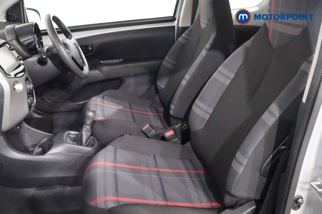 Used Peugeot 108 2015 for sale - 76564606: Photo 12