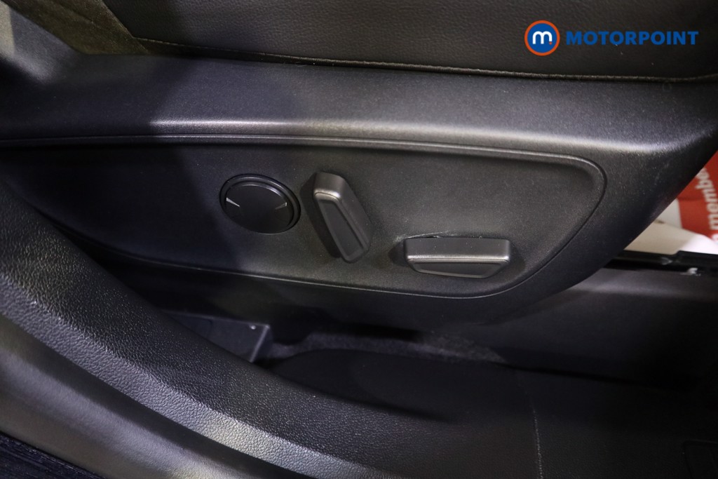 Used Ford Kuga 2023 for sale - 76127876: Photo 17