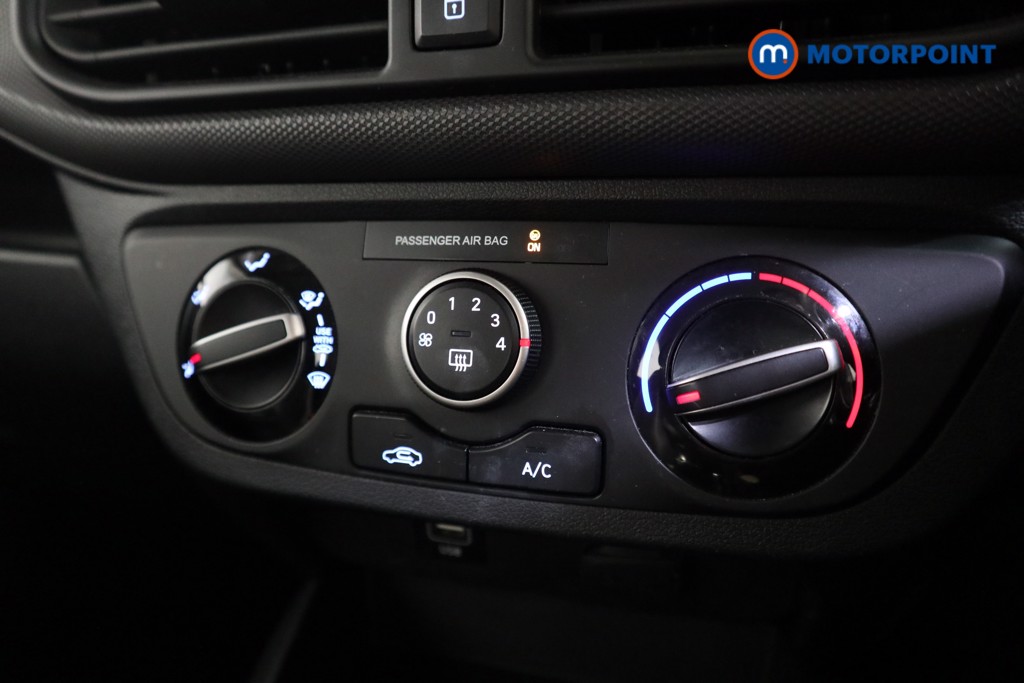 Used Hyundai i10 2023 for sale - 77301437: Photo 17