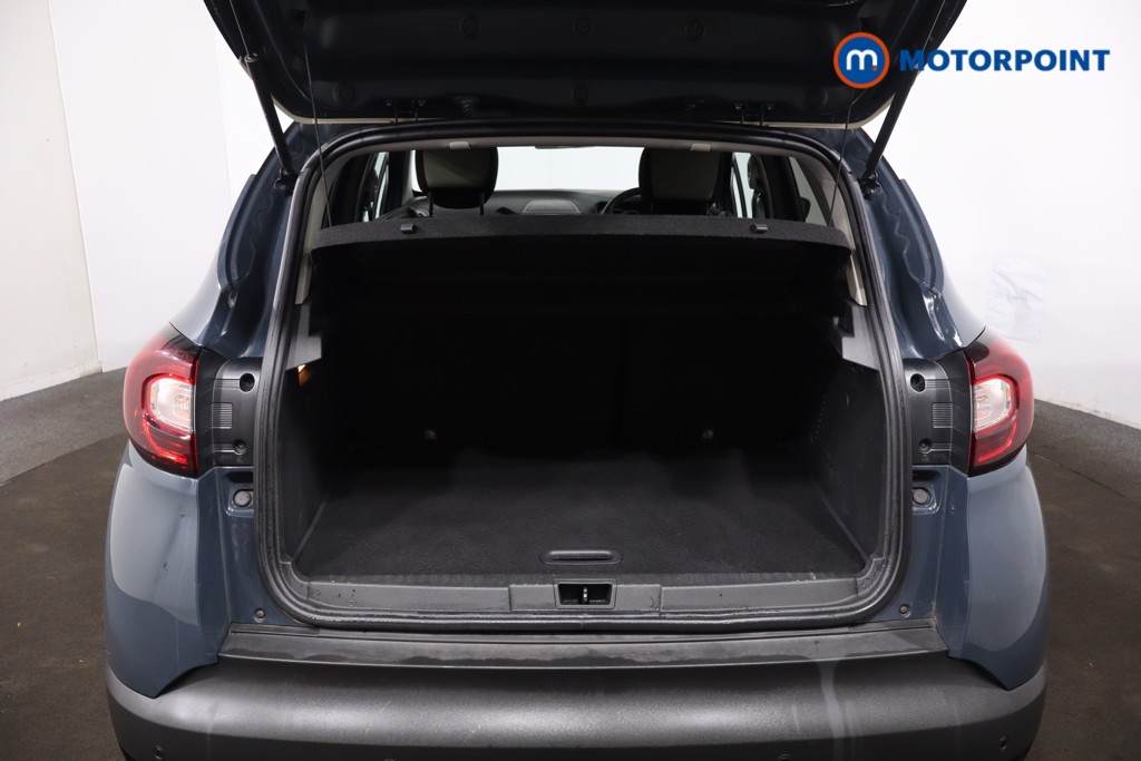 Used Renault Captur 2018 for sale - 77979639: Photo 46