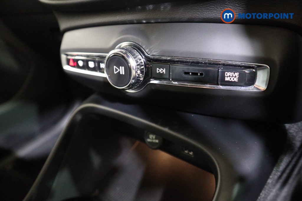 Used Volvo XC40 2021 for sale - 77399567: Photo 16