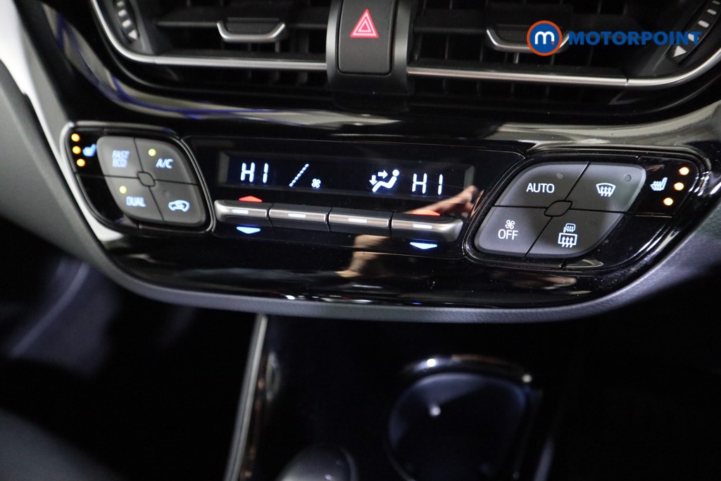 Used Toyota C-HR 2019 for sale - 77421105: Photo 15