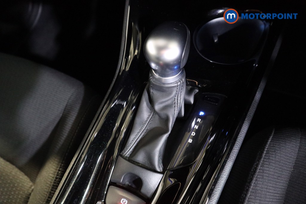 Used Toyota C-HR 2019 for sale - 77421105: Photo 16