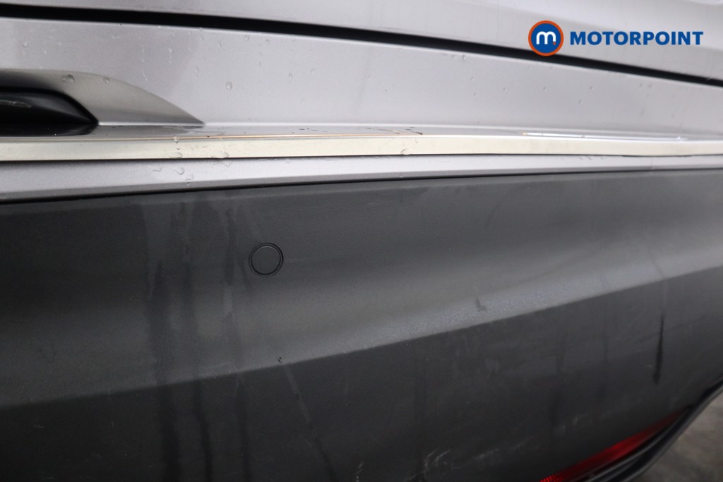 Used Toyota C-HR 2019 for sale - 77421105: Photo 29