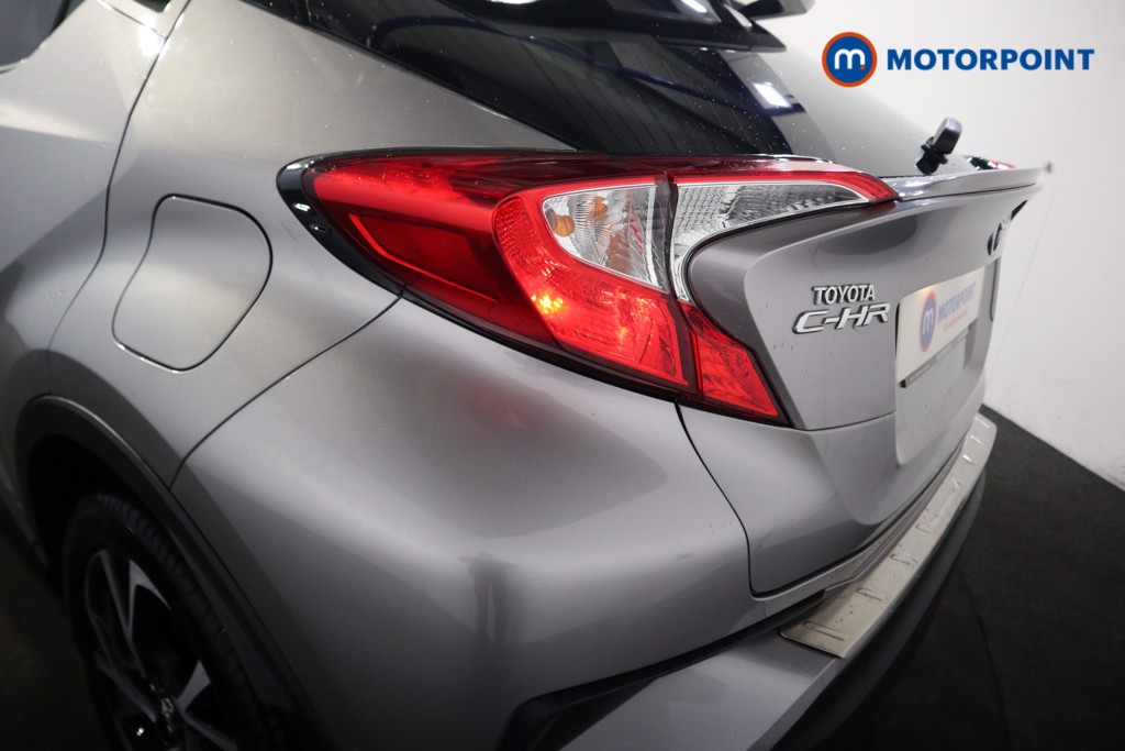 Used Toyota C-HR 2019 for sale - 77421105: Photo 31