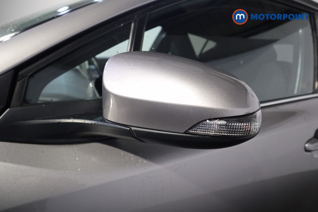 Used Toyota C-HR 2019 for sale - 77421105: Photo 35