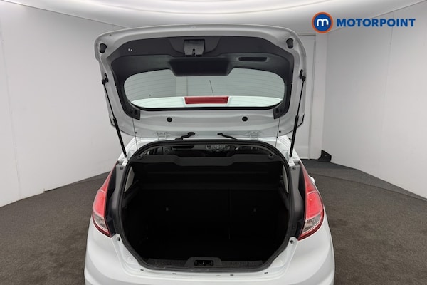 Used Ford Fiesta 2015 for sale - 76170968: Photo 17