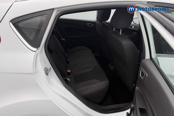 Used Ford Fiesta 2015 for sale - 76170968: Photo 19