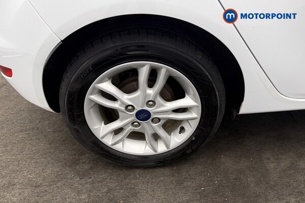 Used Ford Fiesta 2015 for sale - 76170968: Photo 41