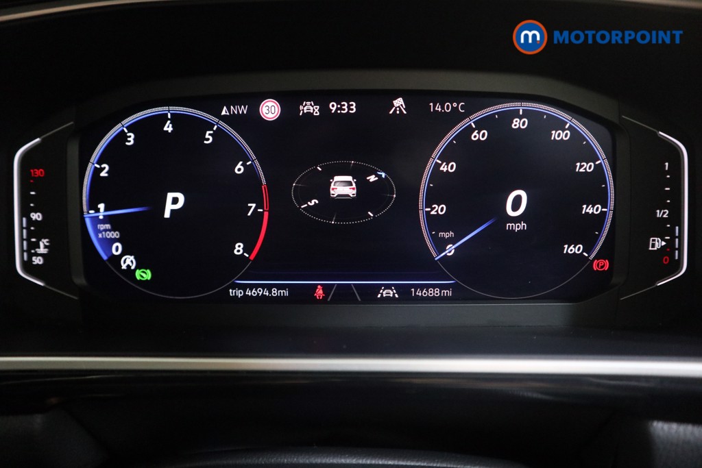 Used Volkswagen T-Roc 2024 for sale - 76524050: Photo 11