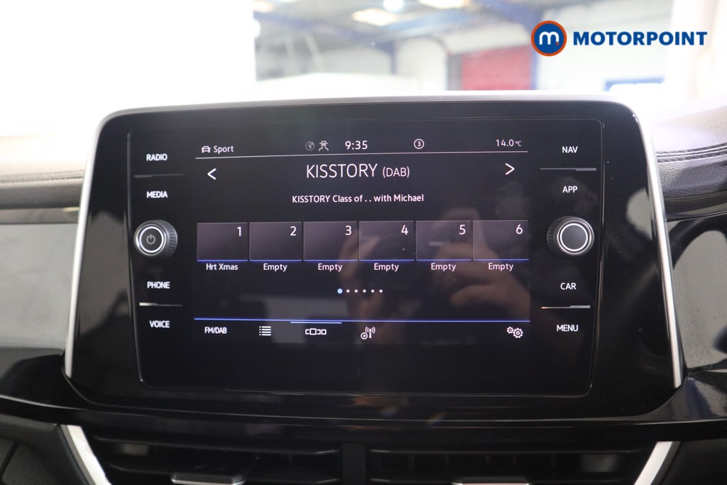 Used Volkswagen T-Roc 2024 for sale - 76524050: Photo 16