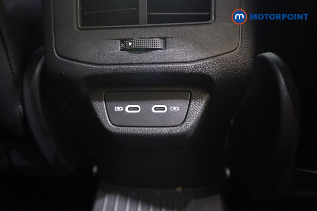 Used Volkswagen T-Roc 2024 for sale - 76524050: Photo 30