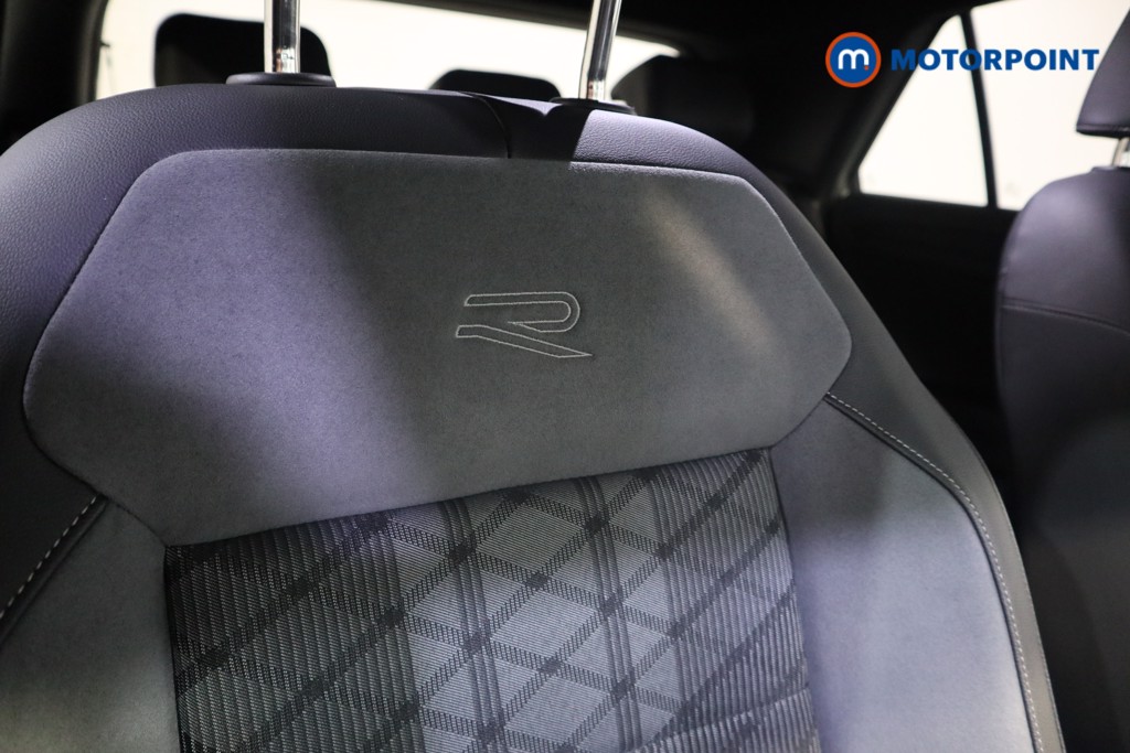 Used Volkswagen T-Roc 2024 for sale - 76524050: Photo 31