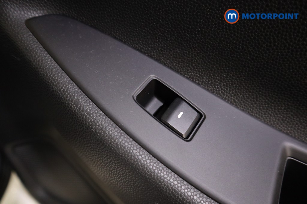 Used Hyundai i20 2019 for sale - 77168194: Photo 24