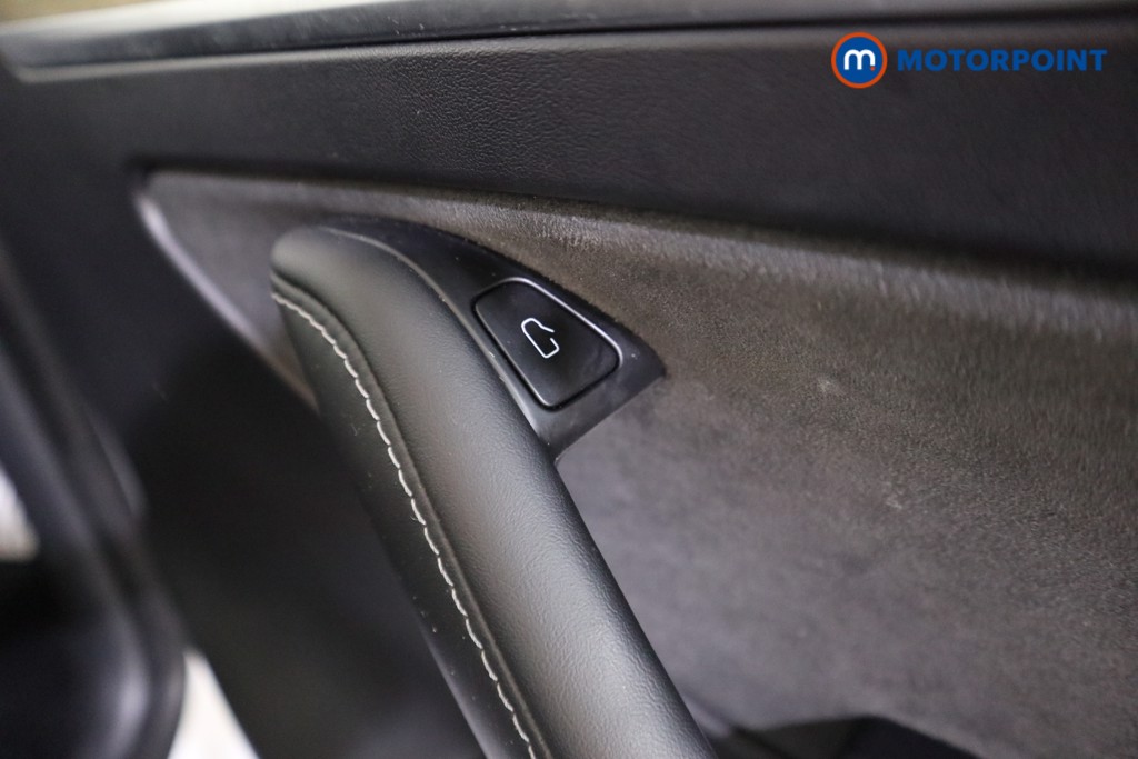 Used Tesla Model Y 2022 for sale - 77407337: Photo 17