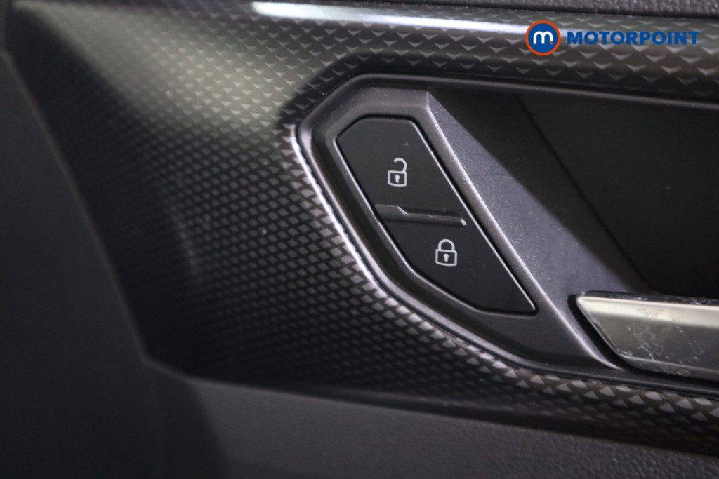 Used Volkswagen T-Cross 2022 for sale - 77219819: Photo 18