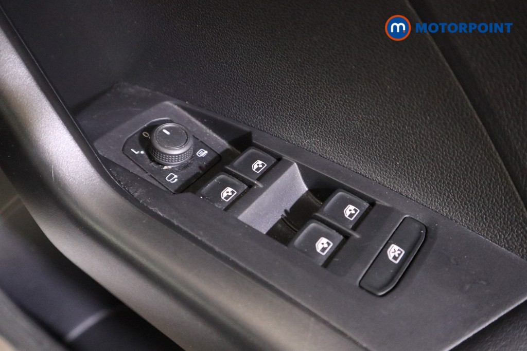 Used Volkswagen T-Cross 2022 for sale - 77219819: Photo 19