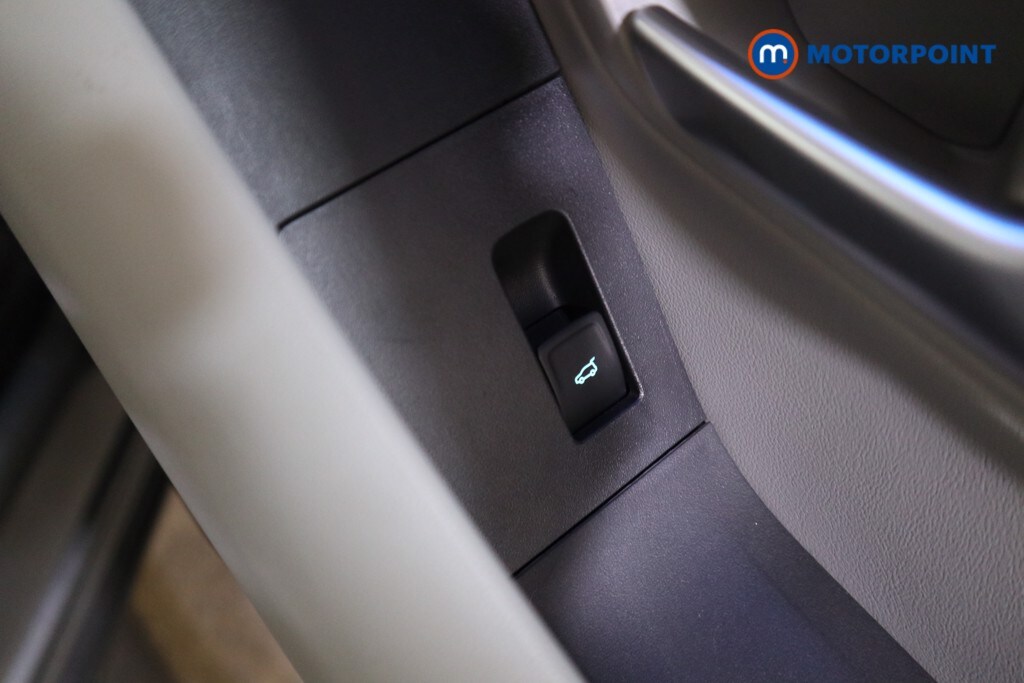 Used Ford Explorer 2025 for sale - 77500559: Photo 20