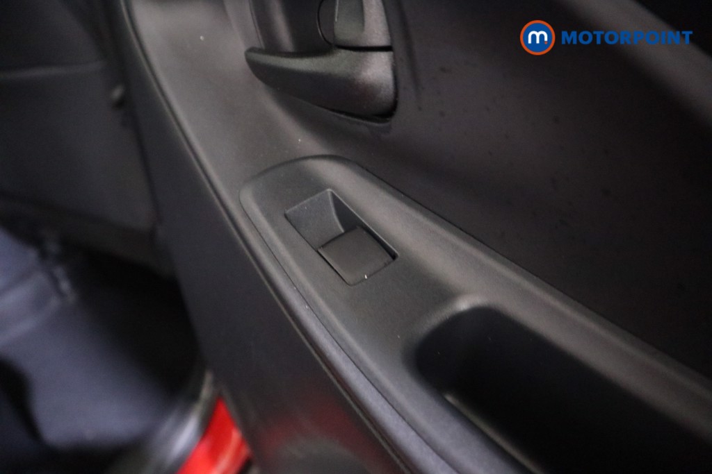 Used Toyota Yaris Cross 2024 for sale - 76339347: Photo 29