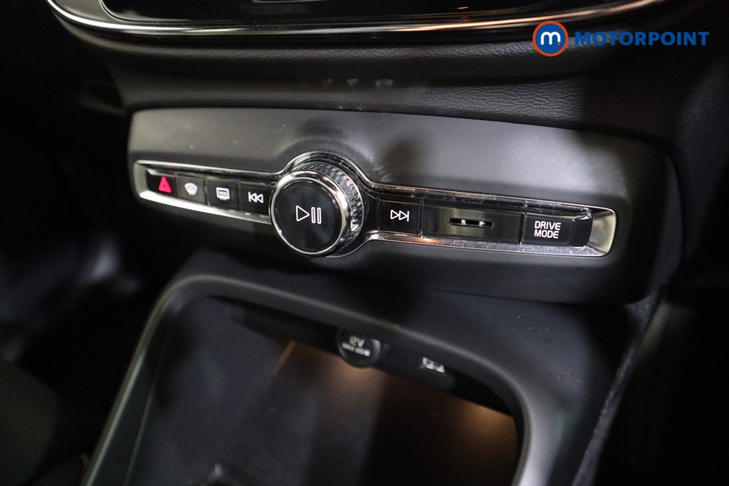 Used Volvo XC40 2020 for sale - 77327056: Photo 17