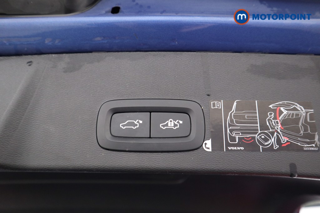 Used Volvo XC40 2020 for sale - 77327056: Photo 29