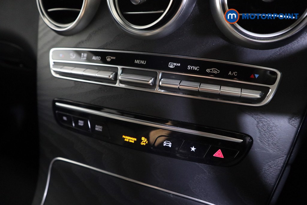 Used Mercedes-Benz GLC 2019 for sale - 77903954: Photo 16