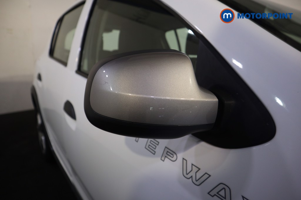 Used Dacia Sandero Stepway 2017 for sale - 76909013: Photo 31