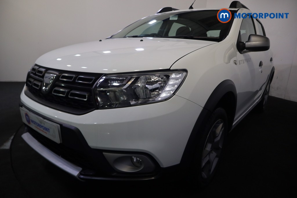 Used Dacia Sandero Stepway 2017 for sale - 76909013: Photo 33