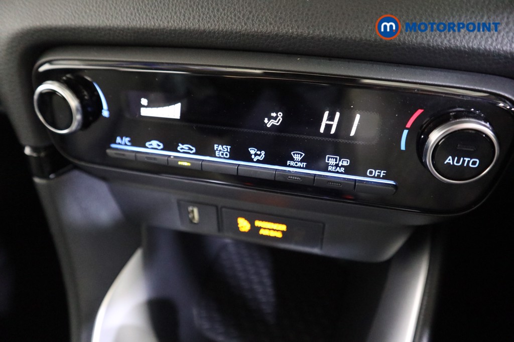 Used Toyota Yaris 2023 for sale - 77450659: Photo 15