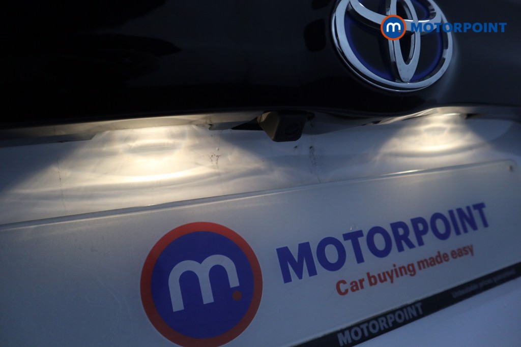 Used Toyota Yaris 2023 for sale - 77450659: Photo 31