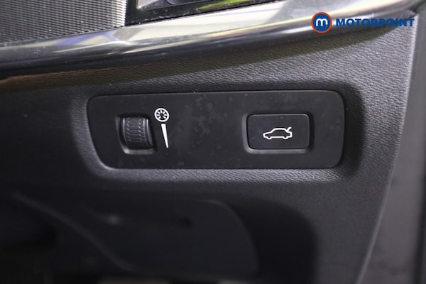 Used Volvo S90 2018 for sale - 76278855: Photo 19
