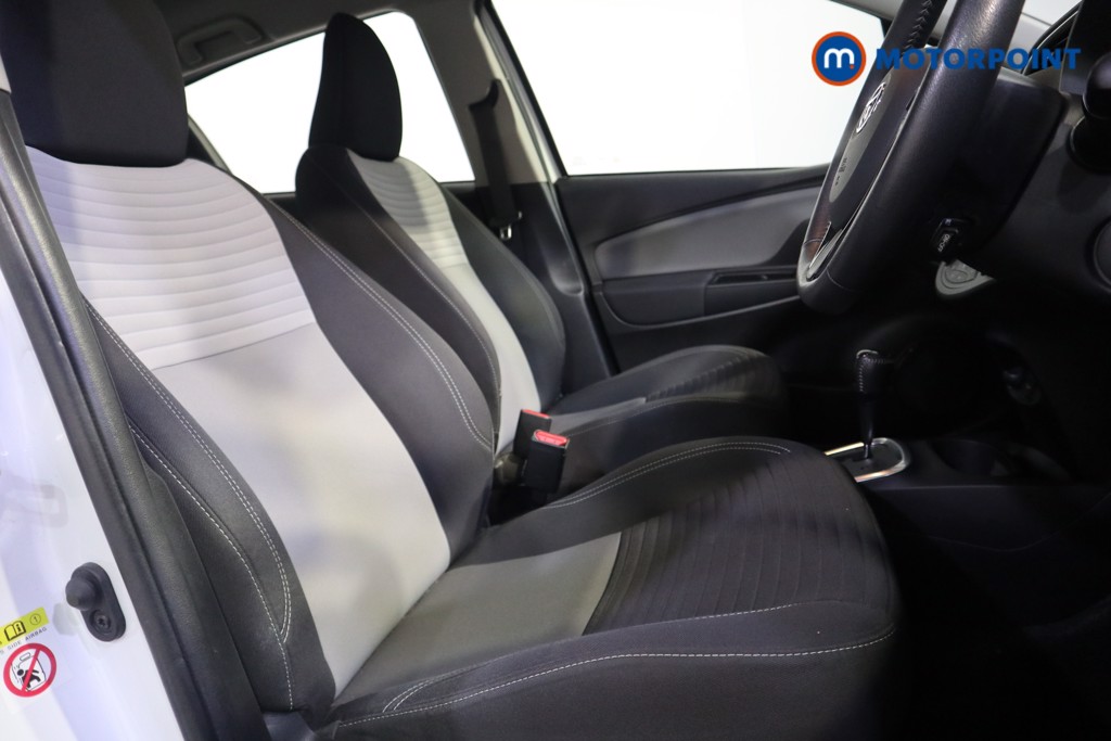 Used Toyota Yaris 2019 for sale - 78118382: Photo 23