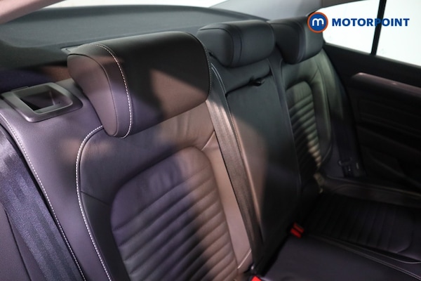 Used Volkswagen Passat 2021 for sale - 76143432: Photo 23
