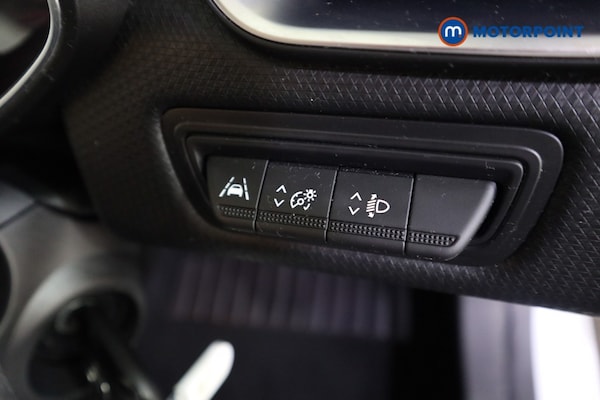 Used Renault Clio 2020 for sale - 76311967: Photo 17