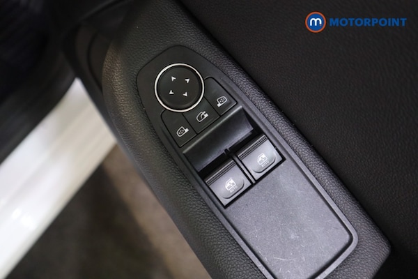 Used Renault Clio 2020 for sale - 76311967: Photo 18