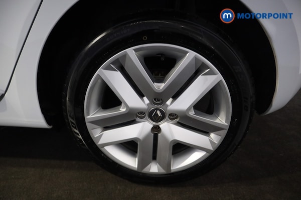 Used Renault Clio 2020 for sale - 76311967: Photo 27