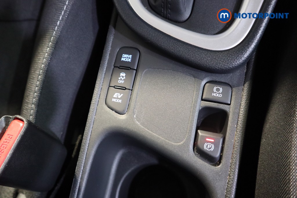 Used Toyota Yaris 2023 for sale - 76685177: Photo 16