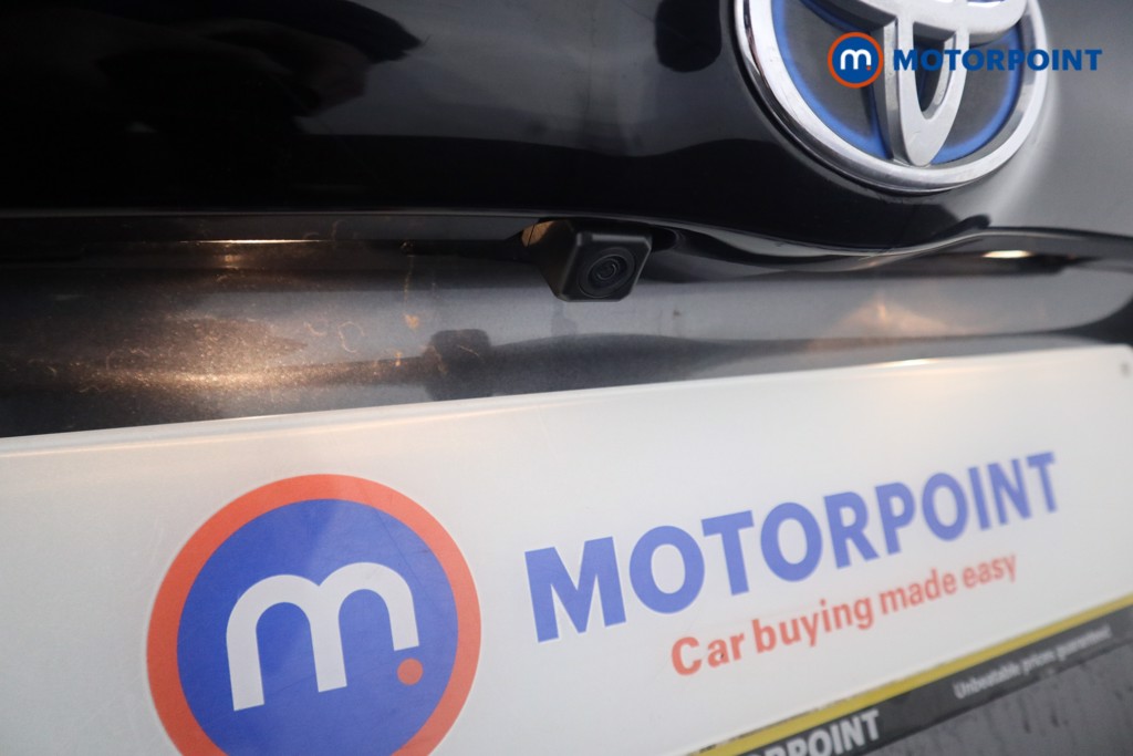 Used Toyota Yaris 2023 for sale - 76685177: Photo 31